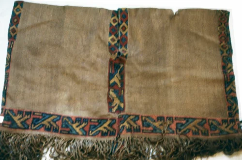 Tunic by Nazca, textile, 100-800