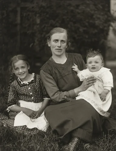 Farm Woman and her Children by August Sander, photograph, 1920