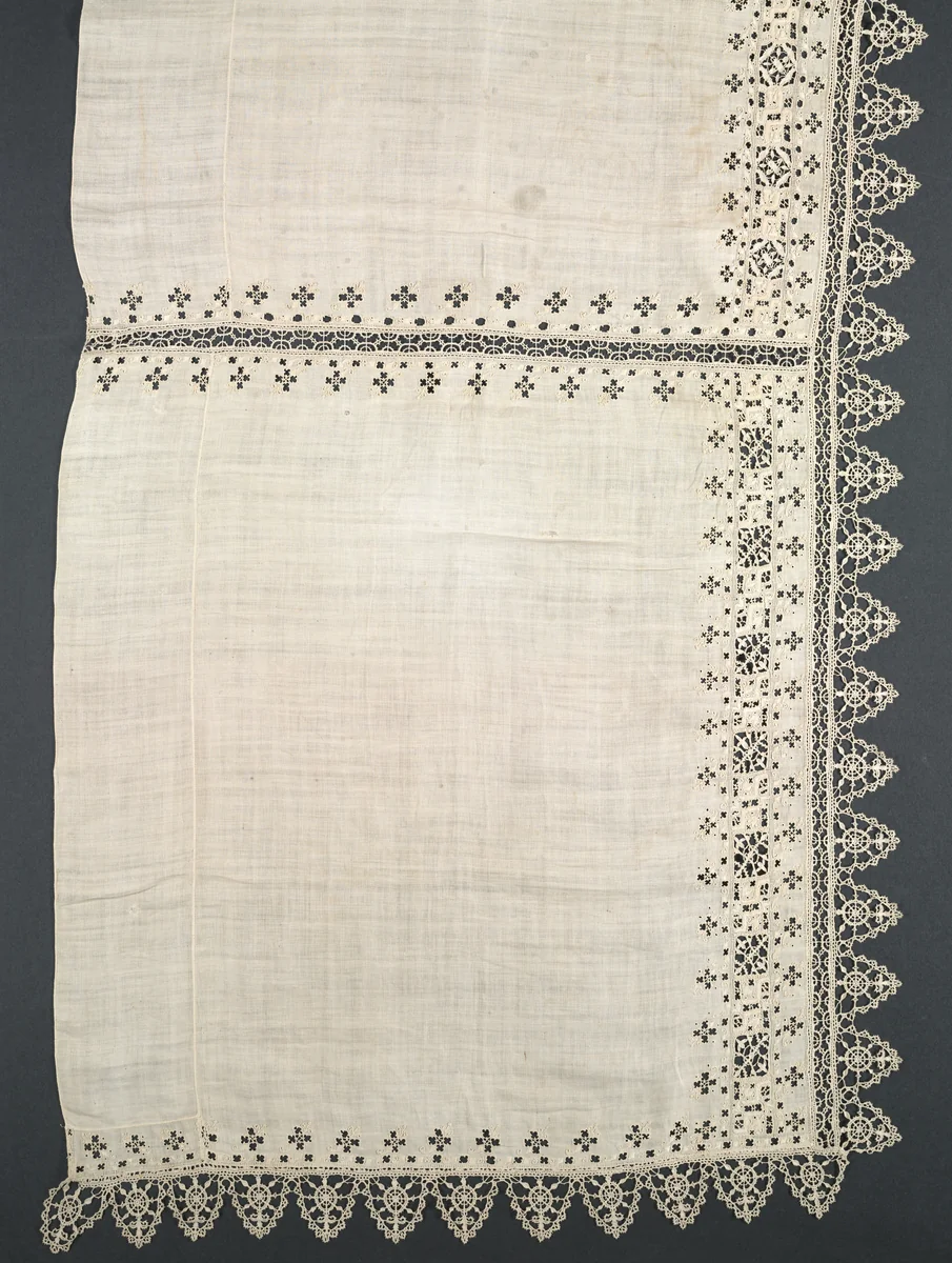 Needlepoint (Cutwork) and Bobbin Lace Altar Frontal by Unknown, textile, 1500-1599