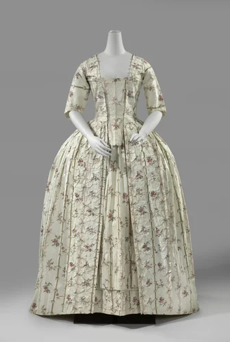 Overjapon met rok (robe à la française) by anonymous, textile, 1775-1785