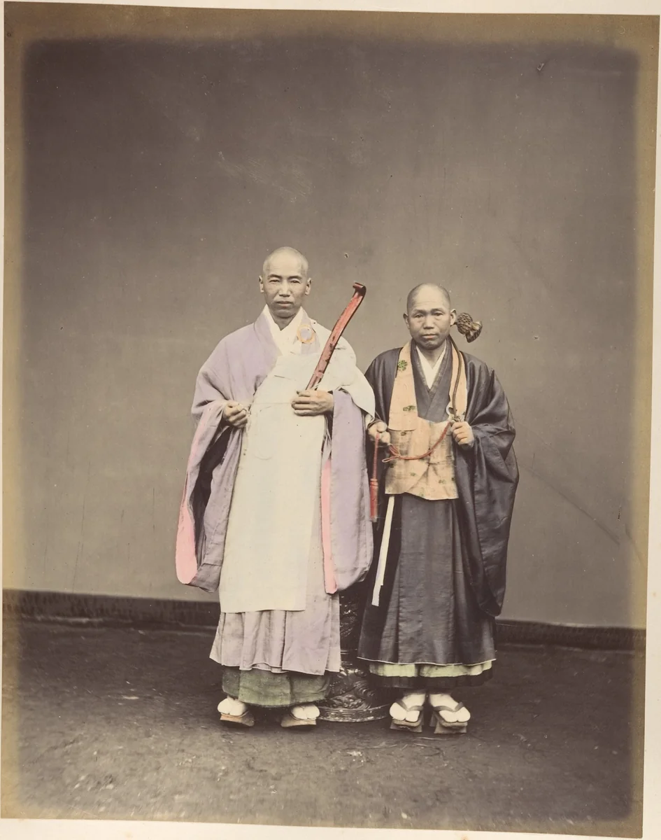 [Two Japanese Men in Traditional Dress] by Suzuki Shin'ichi, photograph, 1870-1879