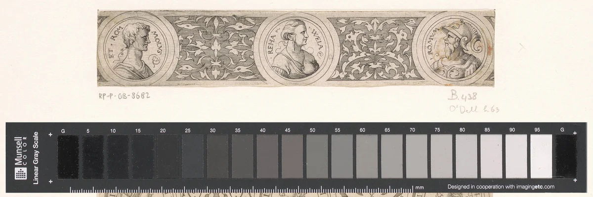 Fries met drie bustes in medaillons by Unknown, print, 1524-1562