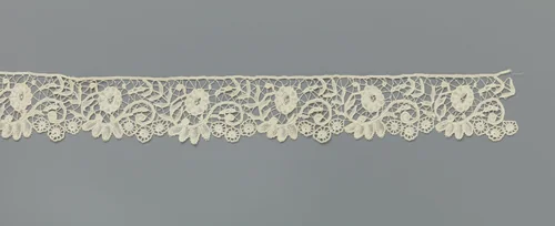 Strook kloskant met s-ranken by anonymous, other, 1875-1899