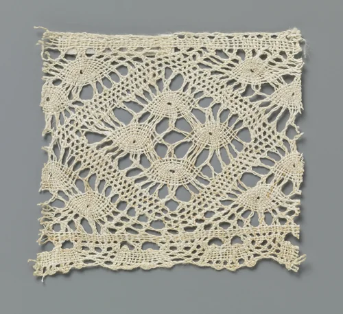 Strook kloskant met vier spitsovalen in de hoeken van een ruit by anonymous, other, 1800-1899