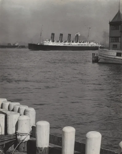 Outward Bound, The Mauretania by Alfred Stieglitz, photograph, 1910