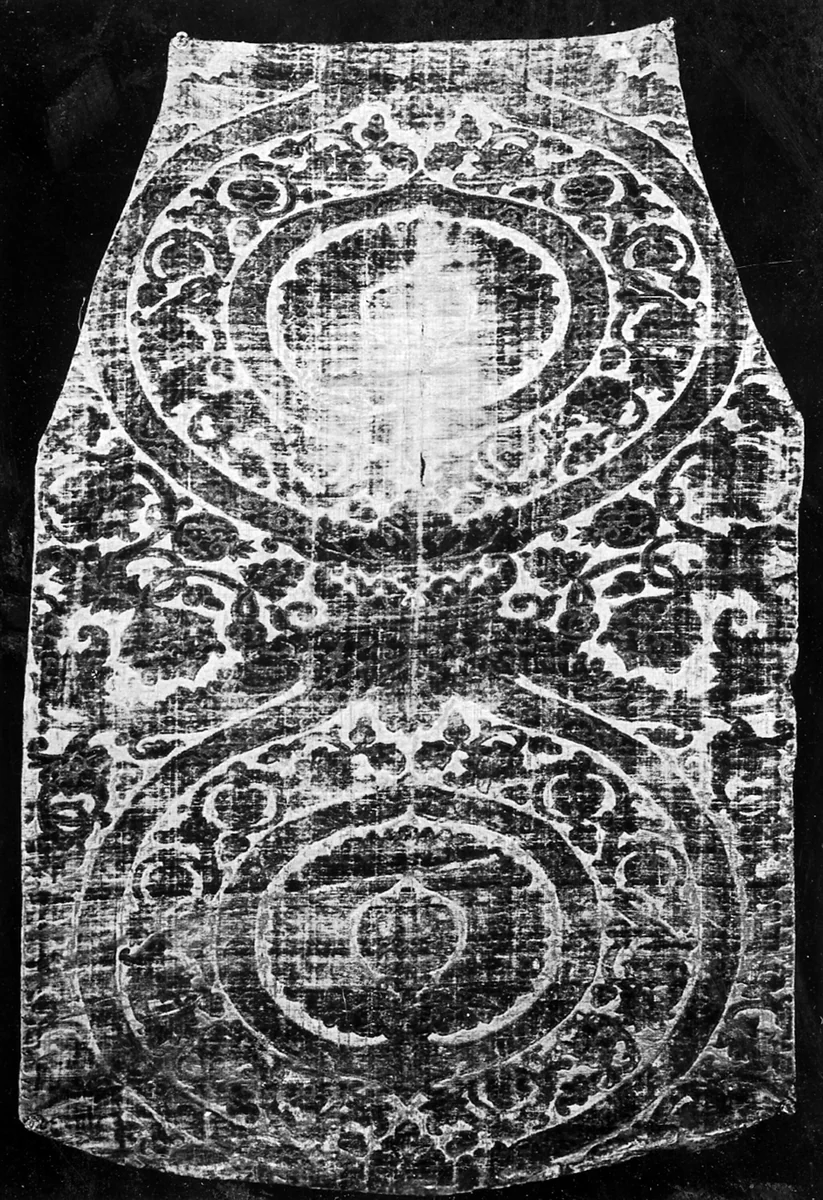 Fragment by Italy, textile, 1525-1575