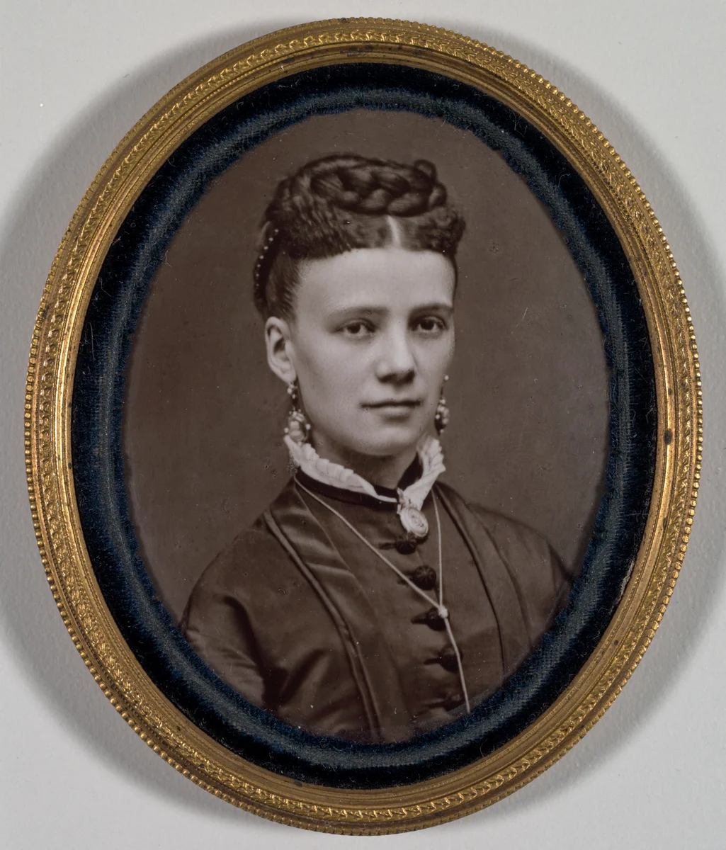 Untitled (Portrait of a Woman) by Etienne Carjat, photograph, 1879