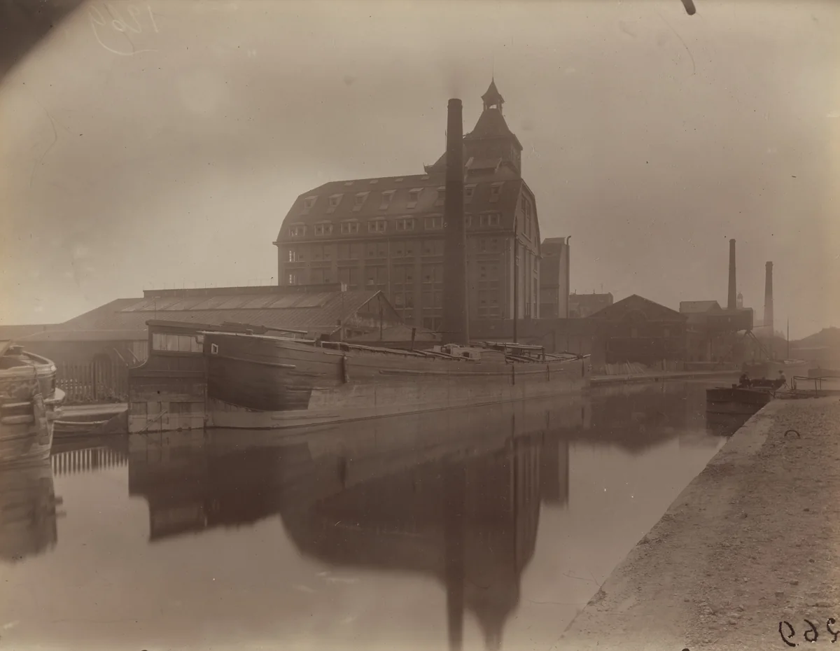 Pantin (Usines-canal) by Eugène Atget, photograph, 1925