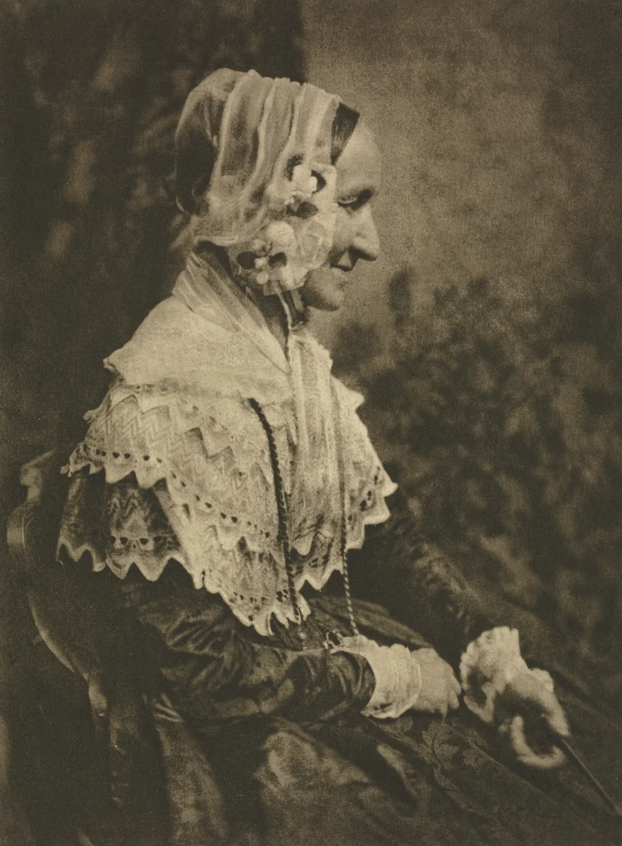 Camera Work: Mrs. Rigby by David Octavius Hill, book, 1905