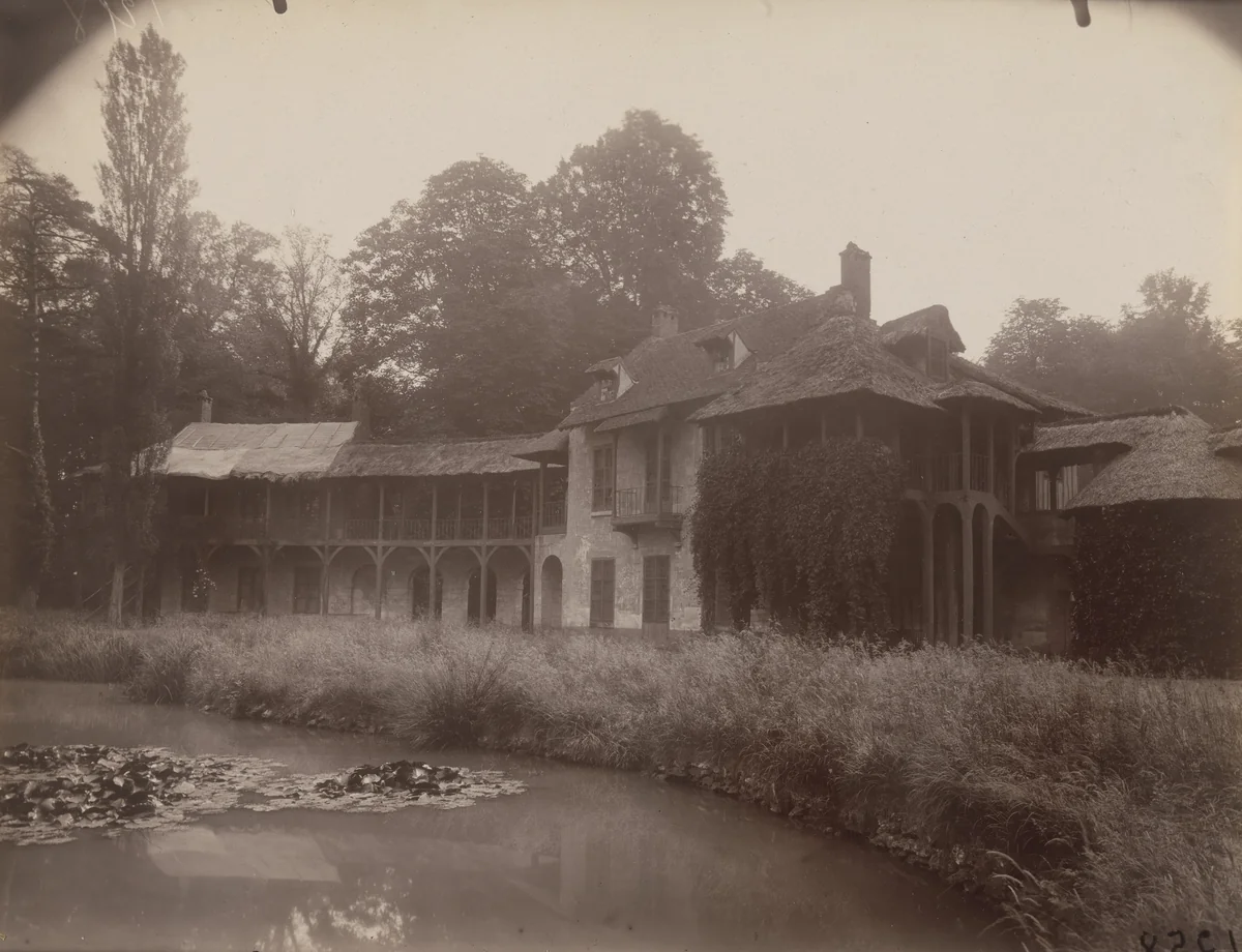Trianon by Eugène Atget, photograph, 1926