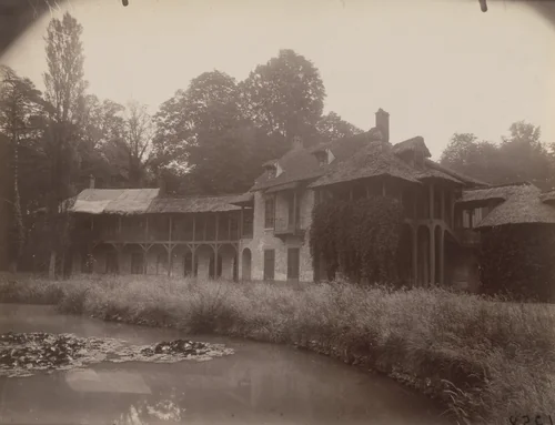Trianon by Eugène Atget, photograph, 1926