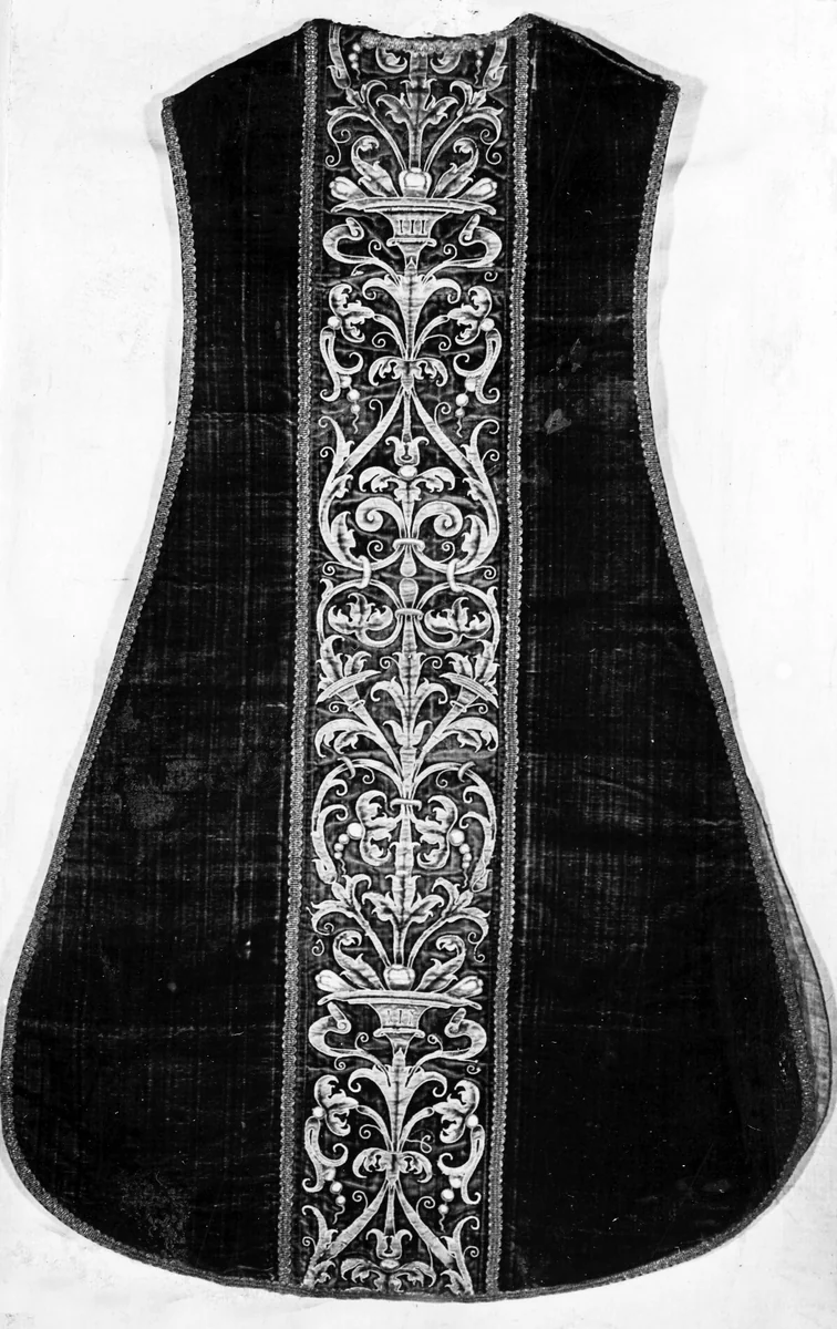 Chasuble by Spain, textile, 1601-1700