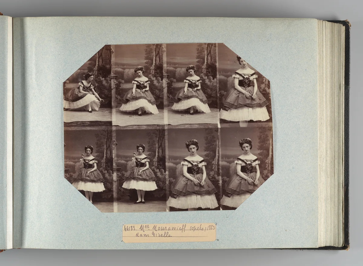 Mlle Mourawieff dans Giselle by André Adolphe-Eugène Disdéri, photograph, 1863
