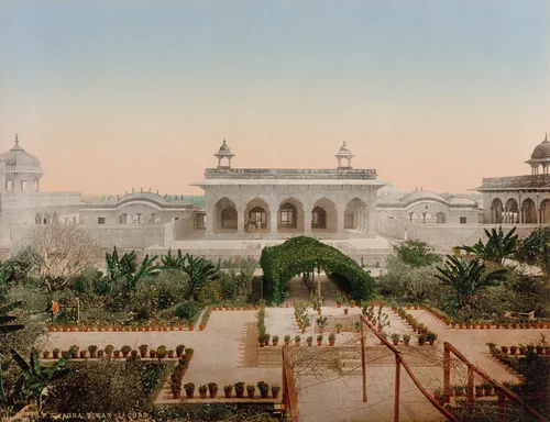 Agra. Diwan-i-Chas by Photoglob Co., photograph, 1890
