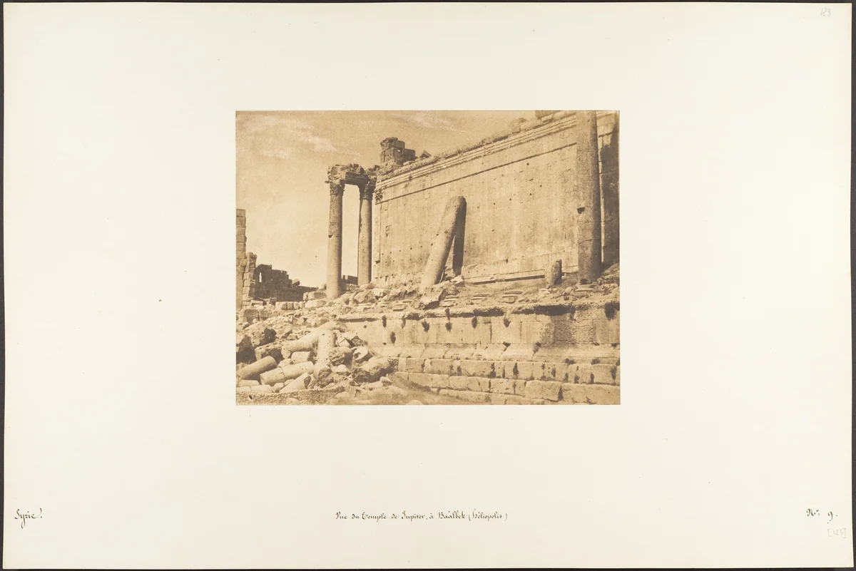 Vue du Temple de Jupiter, à Baâlbek (Héliopolis) by Maxime Du Camp, photograph, 1850