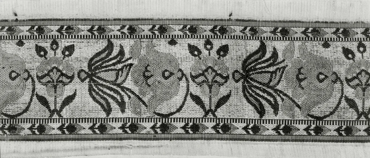 Fragment (Border) by Iran, textile, 1601-1700