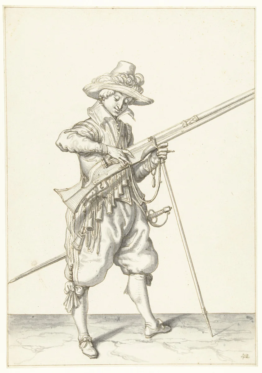 Soldaat op wacht die de lont op de haan van zijn musket de juiste plek en vorm geeft by Jacques de Gheyn, drawing, 1596-1606