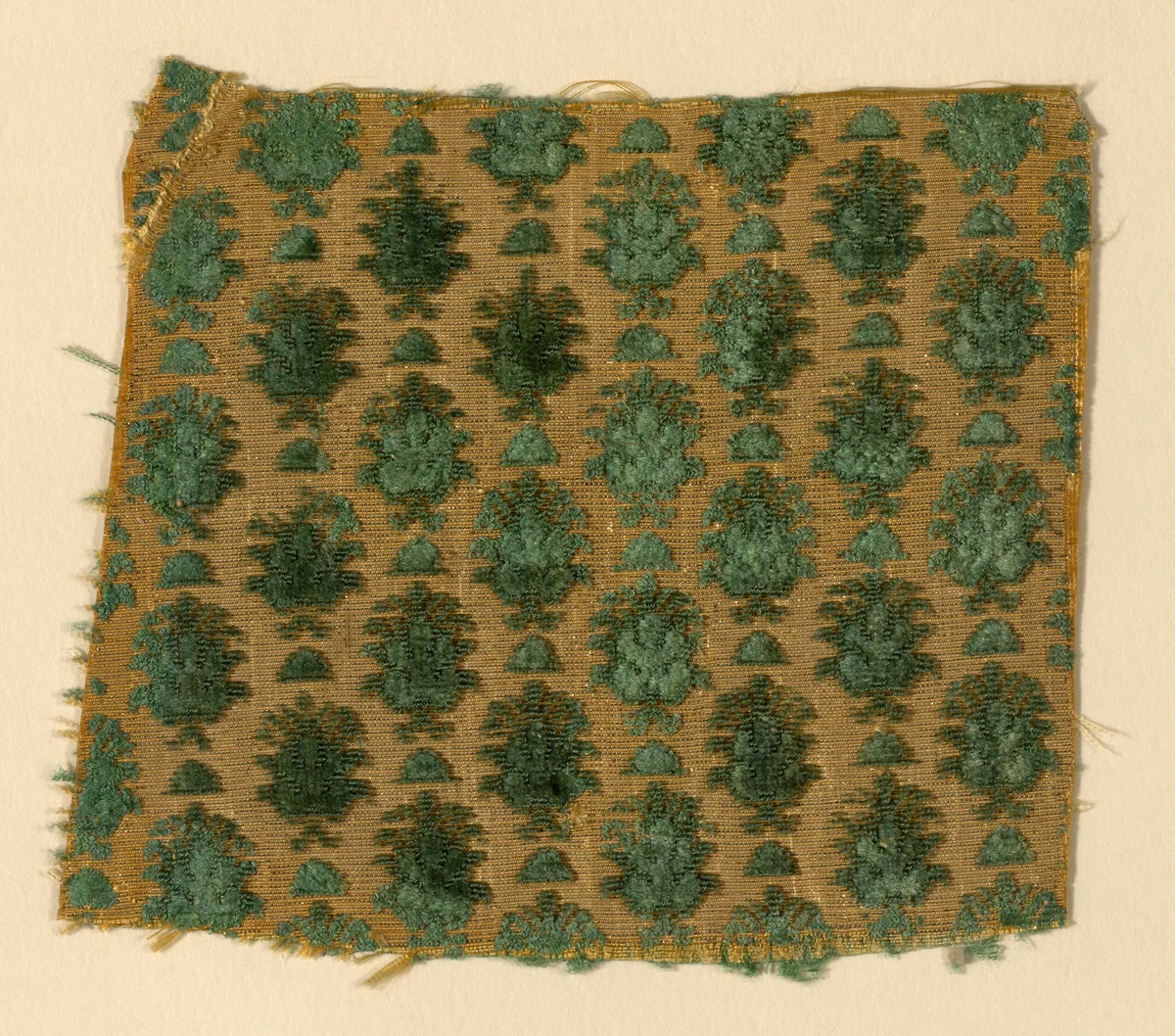 Fragment by Italy, textile, 1590-1610