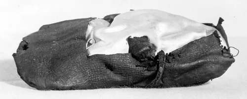 Child's Shoe by England, textile, 1501-1600