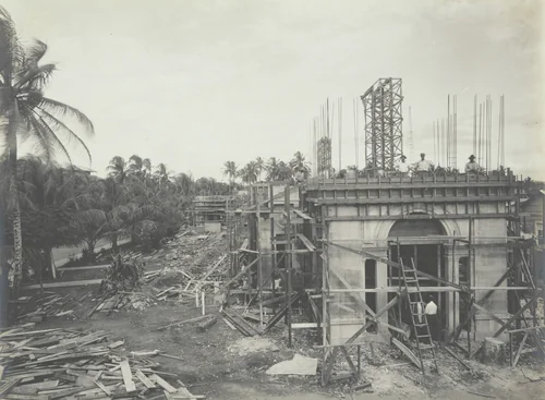 The new hospital at Colon, R.P. under construction by Unidentified Photographer, photograph, 1915