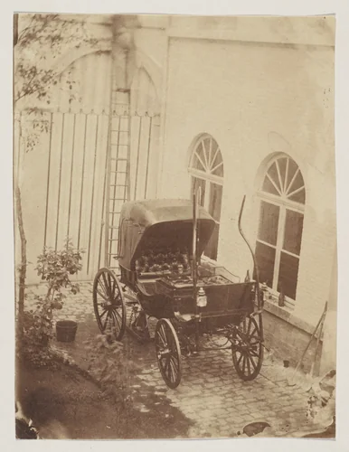 [Cabriolet Carriage] by Alphonse Le Blondel, photograph, 1853-1857