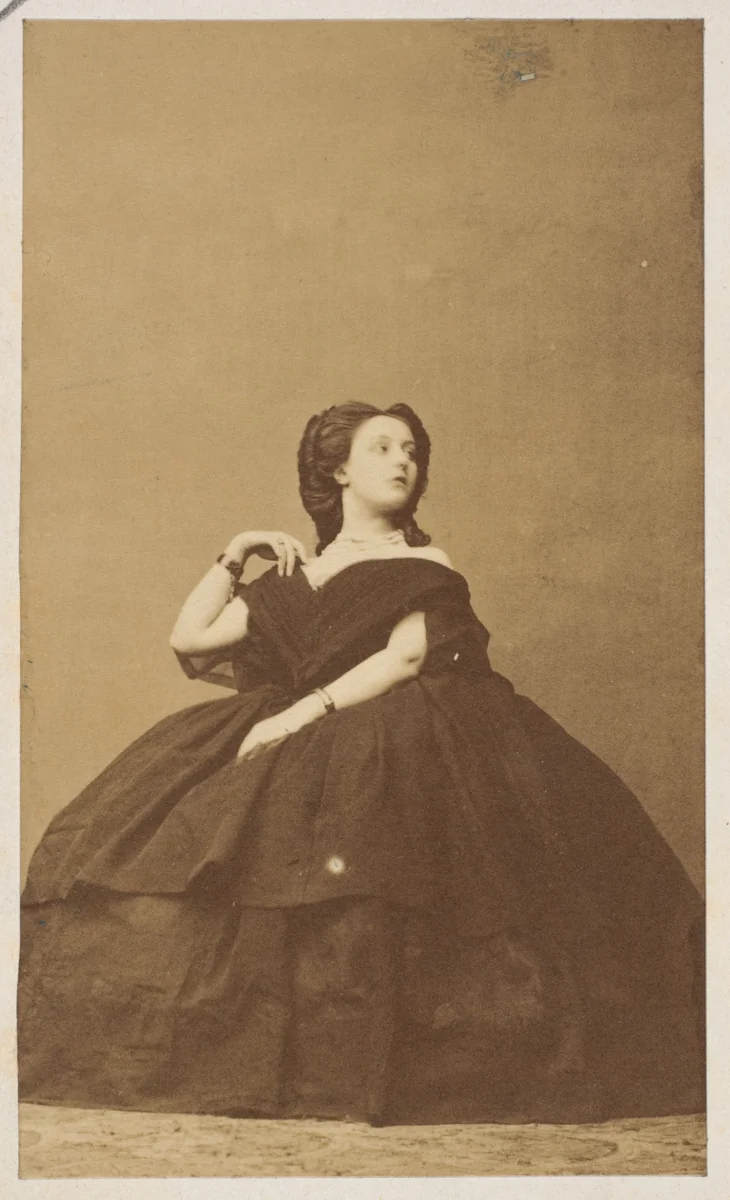 L'Interrogation by Pierre-Louis Pierson, photograph, 1860-1869