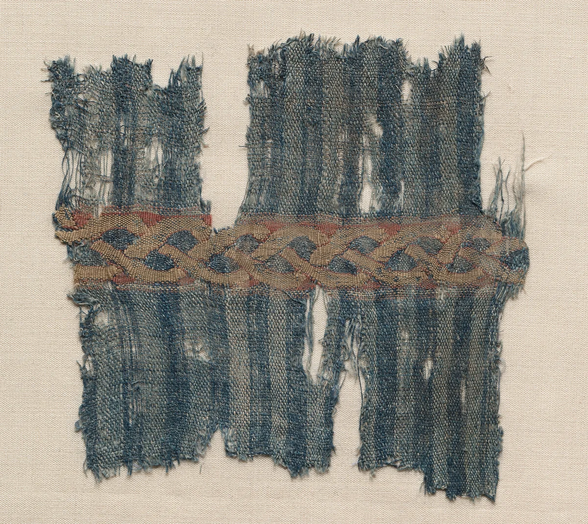 Fragment of a Tiraz-Style Textile by Unknown, textile, 1130-1169