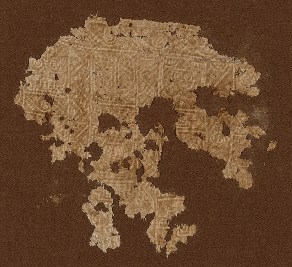 Fragment by Chancay, textile, 1000-1476