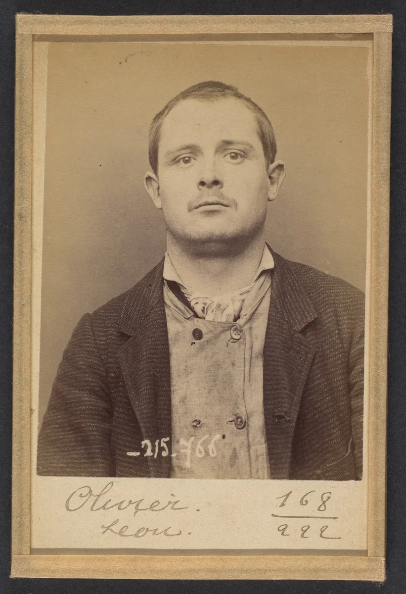 310. Olivier. Philippe, Octave. 25 ans, né le 29/6/68 à Paris XVIIle. Plombier. Anarchiste. 16/3/94. by Alphonse Bertillon, photograph, 1894