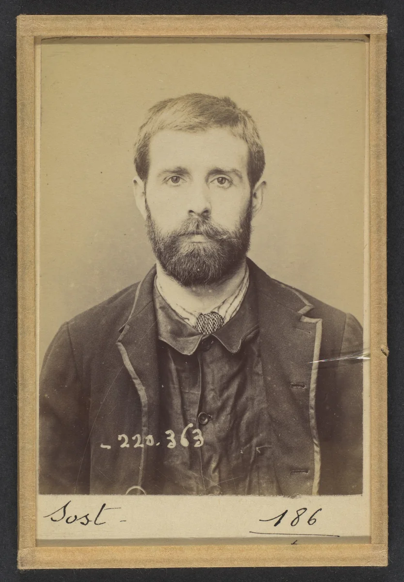 Sost. Edmond. 30 ans, né à Serqueux (Seine-Inférieure) le 15/11/64. Ciseleur. Anarchiste. 1/7/94. by Alphonse Bertillon, photograph, 1894