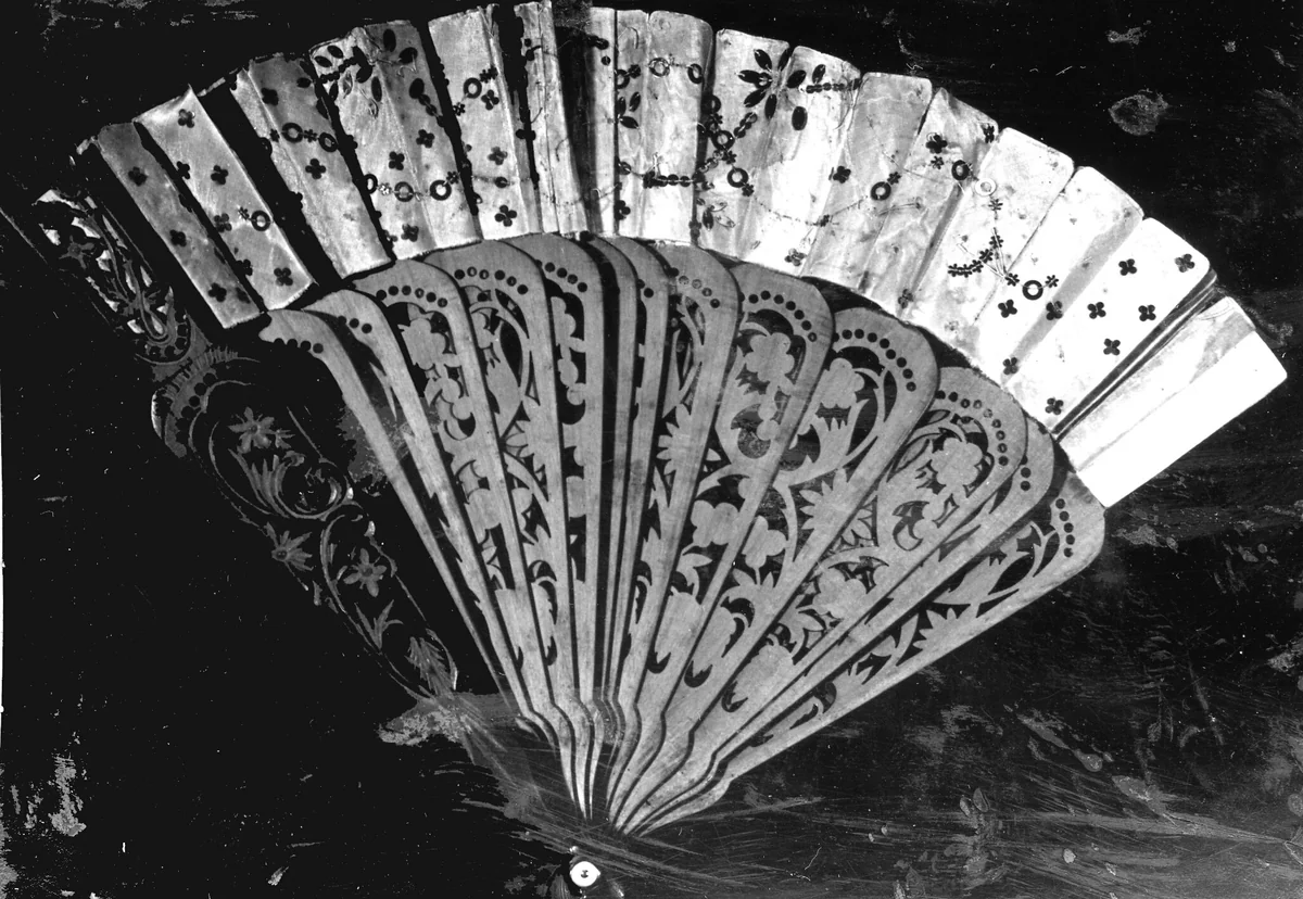 Fan by France, textile, 1801-1900