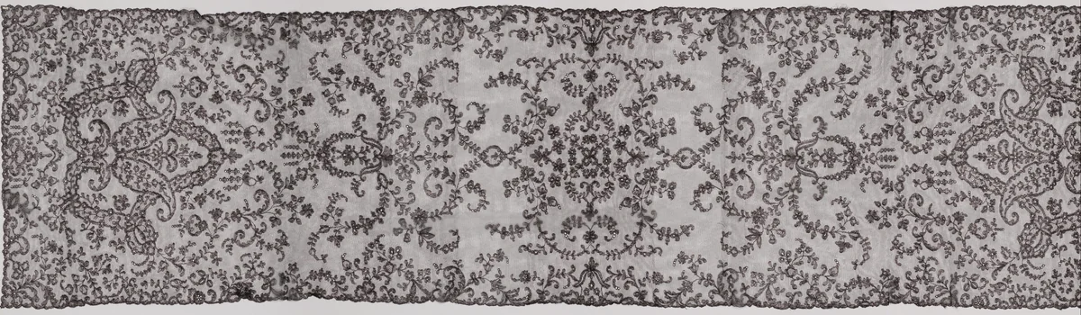 Sjaal van kloskant met Kashmir-veermotieven by anonymous, textile, 1815-1835