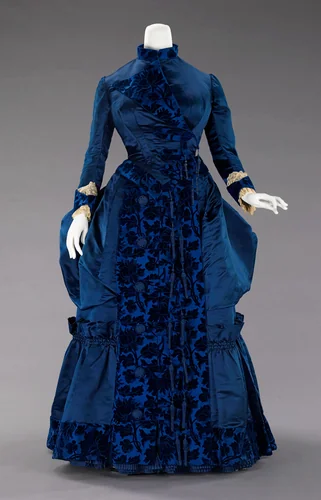 Afternoon dress by Augustine Martin & Company, artwork, 1883-1887