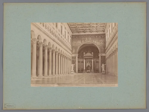 Interieur van de Sint-Paulus buiten de Muren te Rome, Italië by anonymous, photograph, 1851-1900