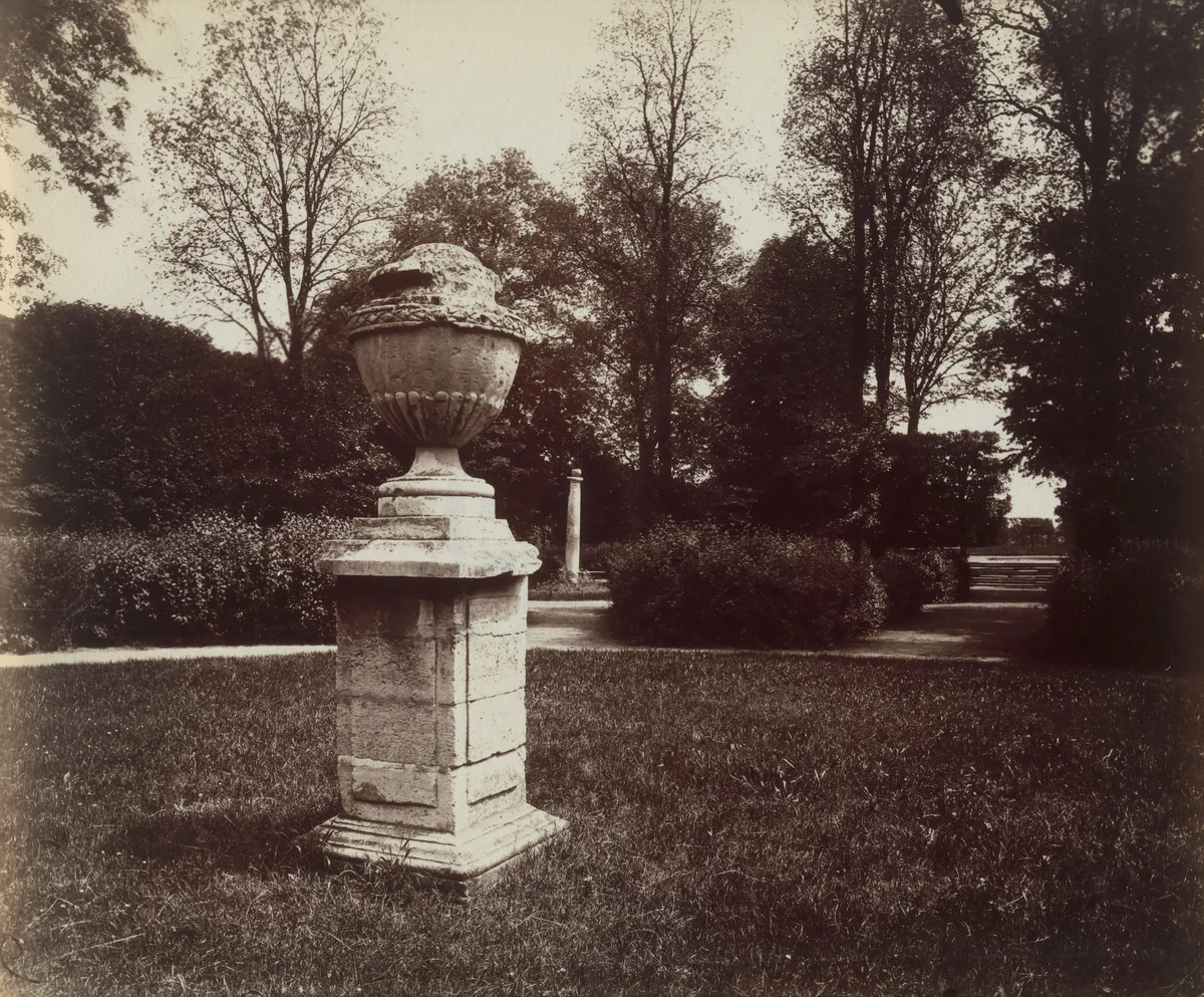 Parc de Sceaux by Eugène Atget, photograph, 1919