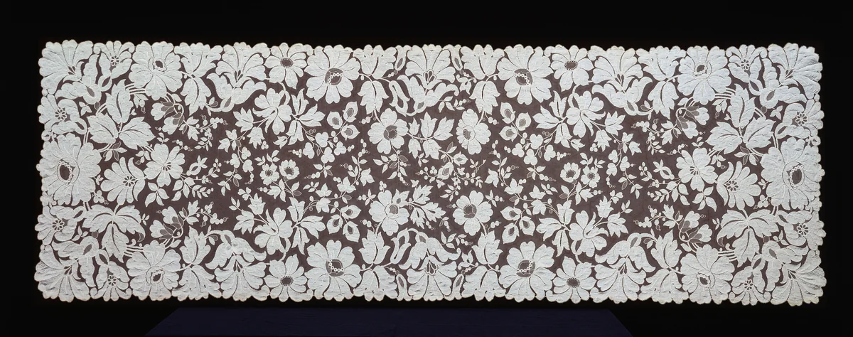 Shawl by Probably France, textile, 1860-1869