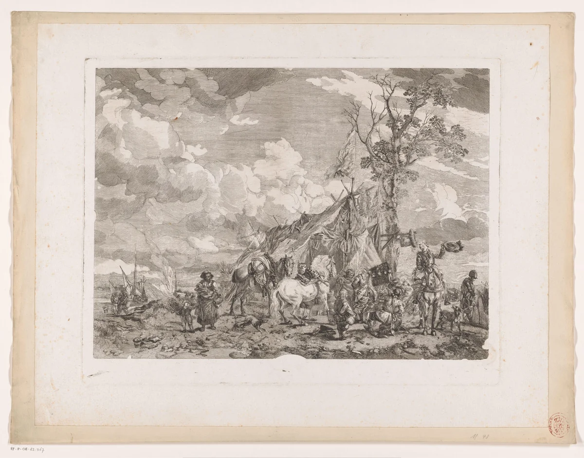 Soldaten en overige figuren voor een legertent maken zich klaar voor vertrek by Jean Moyreau, print, 1754