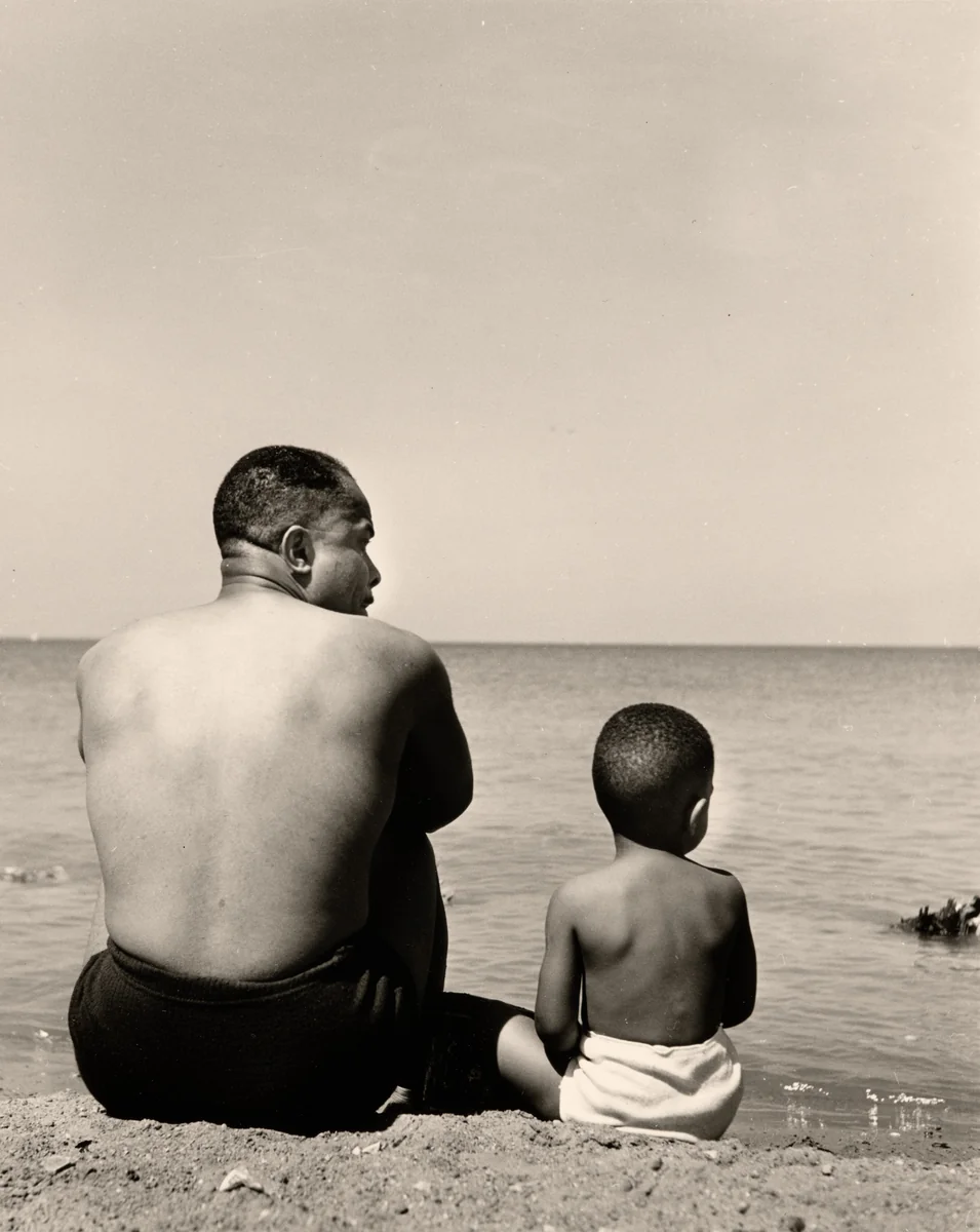Father and Son at Lake Michigan, Chicago, Illinois by Wayne Miller, photograph, 1947