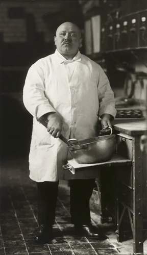 Pastrycook by August Sander, photograph, 1928