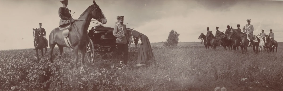 Grand Duchess Olga Alexandrovna, Empress Alexandra Feodorovna, Grand Duke Alexander Mikhailovich, Grand Duchess Xenia Alexandrovna and Count Vladimir Fredericks, with a Carriage, Ropsha by Unidentified Photographer, photograph, 1907