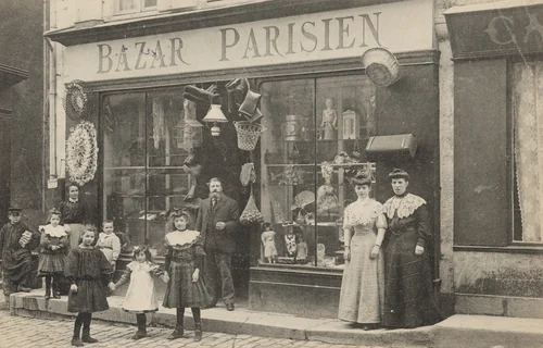 Bazar parisien, Clamecy by Unidentified Photographer, photograph, 1907