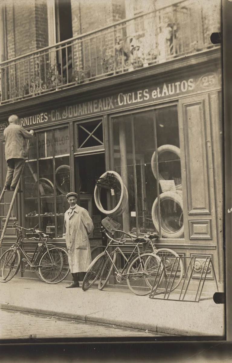 Ch. Jouanneaux, Paris by Unidentified Photographer, photograph, 1910