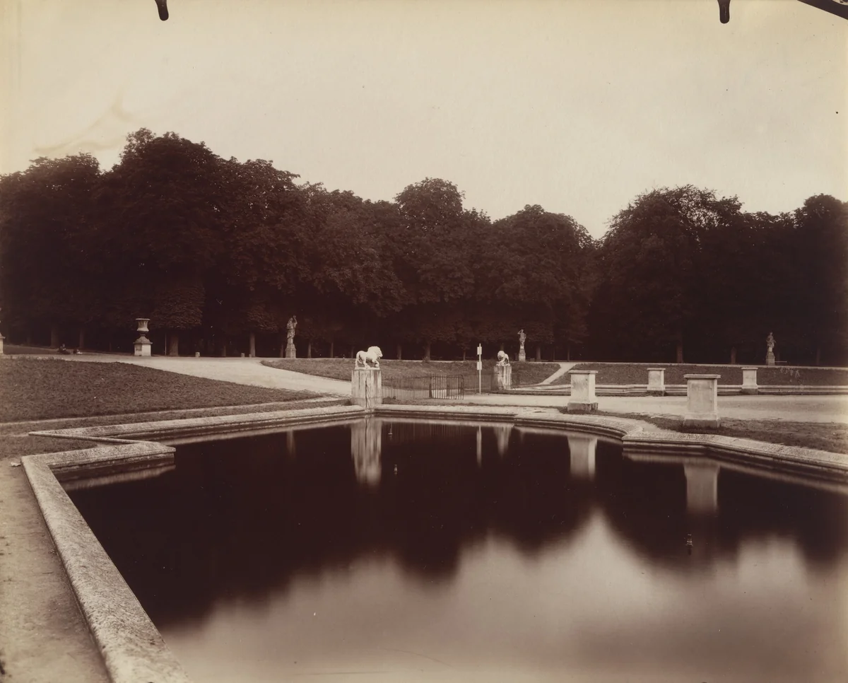 Saint-Cloud by Eugène Atget, photograph, 1922
