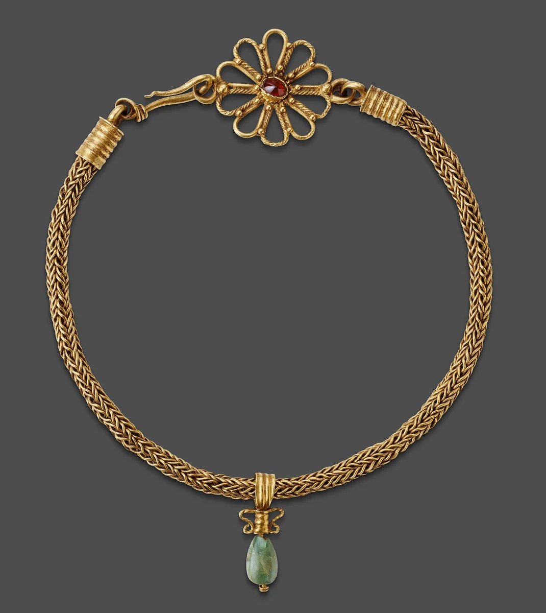 Necklace with Pendant by Roman, metalwork, 101-300