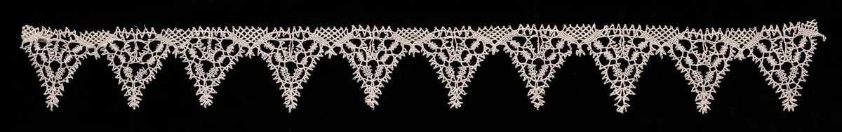 Bobbin Lace Insertion and Edging by Unknown, textile, 1540-1560