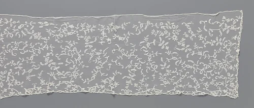 Hoedensluier van applicatiekant met strooipatroon van ijle omkrullende bloemenranken by anonymous, other, 1850