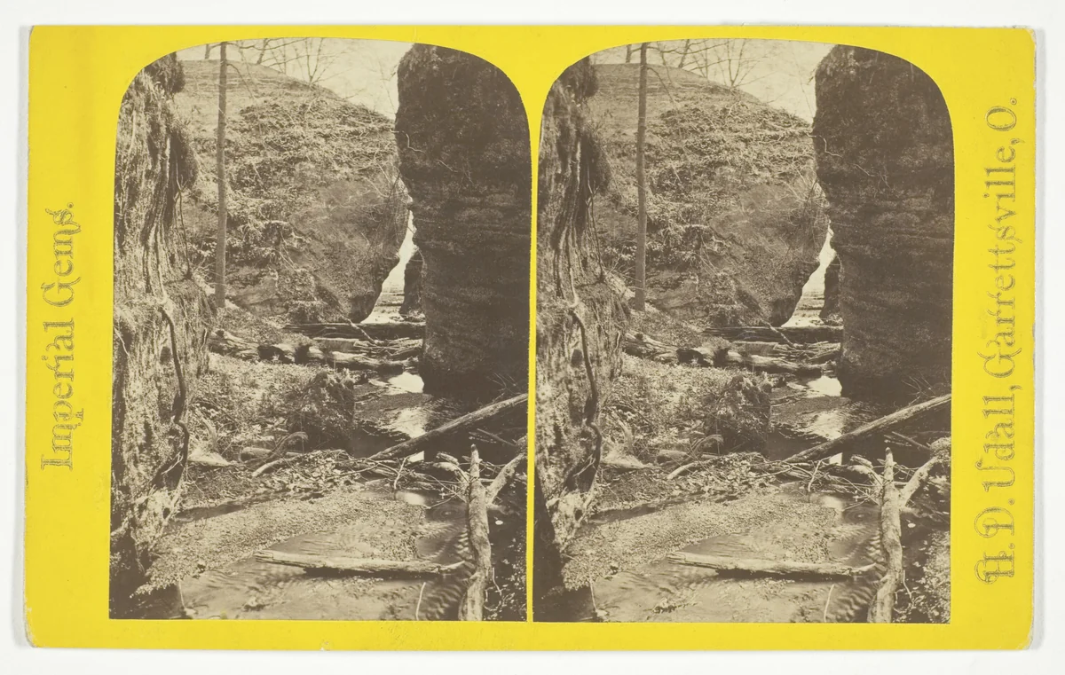 Ante-Chamber, Looking East, No. 31 from the series "Imperial Gems" by H. D. Udall, photograph, 1875-1899