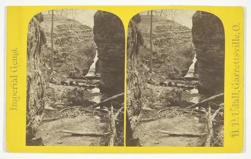 Ante-Chamber, Looking East, No. 31 from the series "Imperial Gems" by H. D. Udall, photograph, 1875-1899