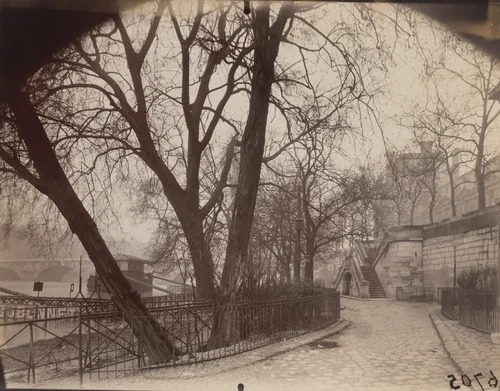 Port des Tuileries by Eugène Atget, photograph, 1927