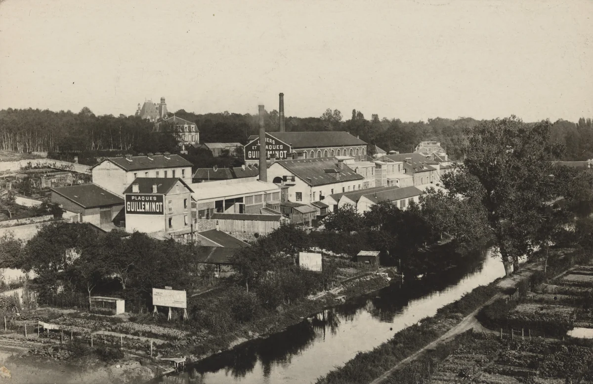 Aubervilliers by Unidentified Photographer, photograph, 1910